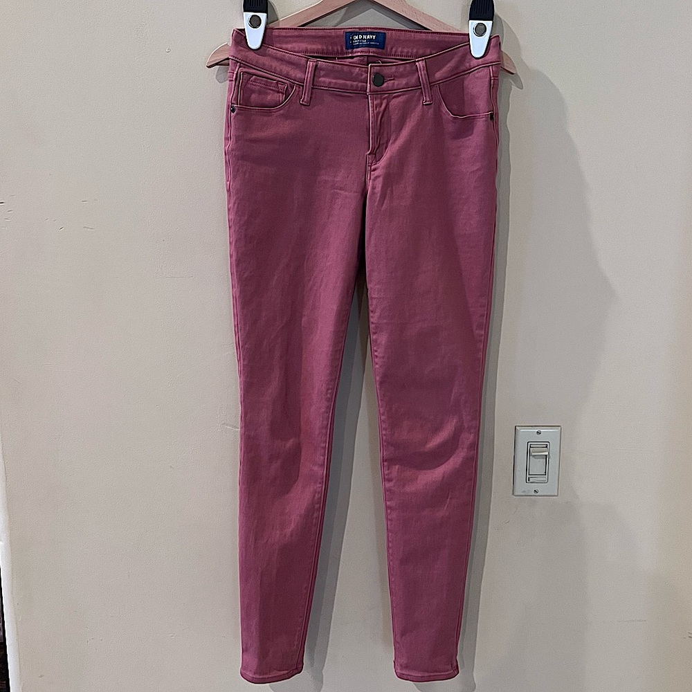 Old Navy - Super Soft Salmon Skinny Jeans - Size 2